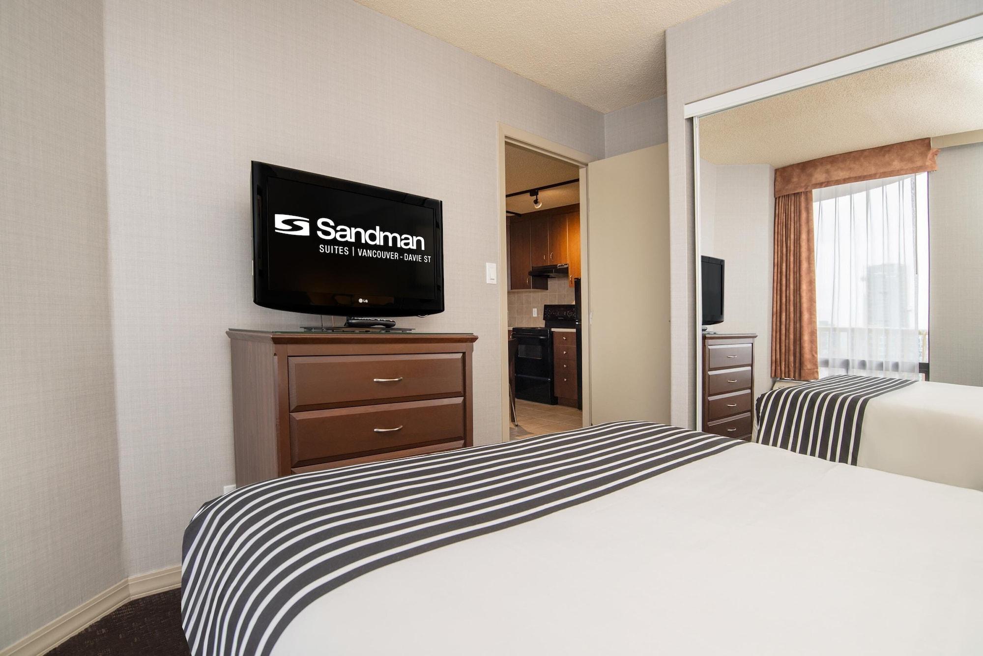 Sandman Suites Vancouver On Davie Exterior foto